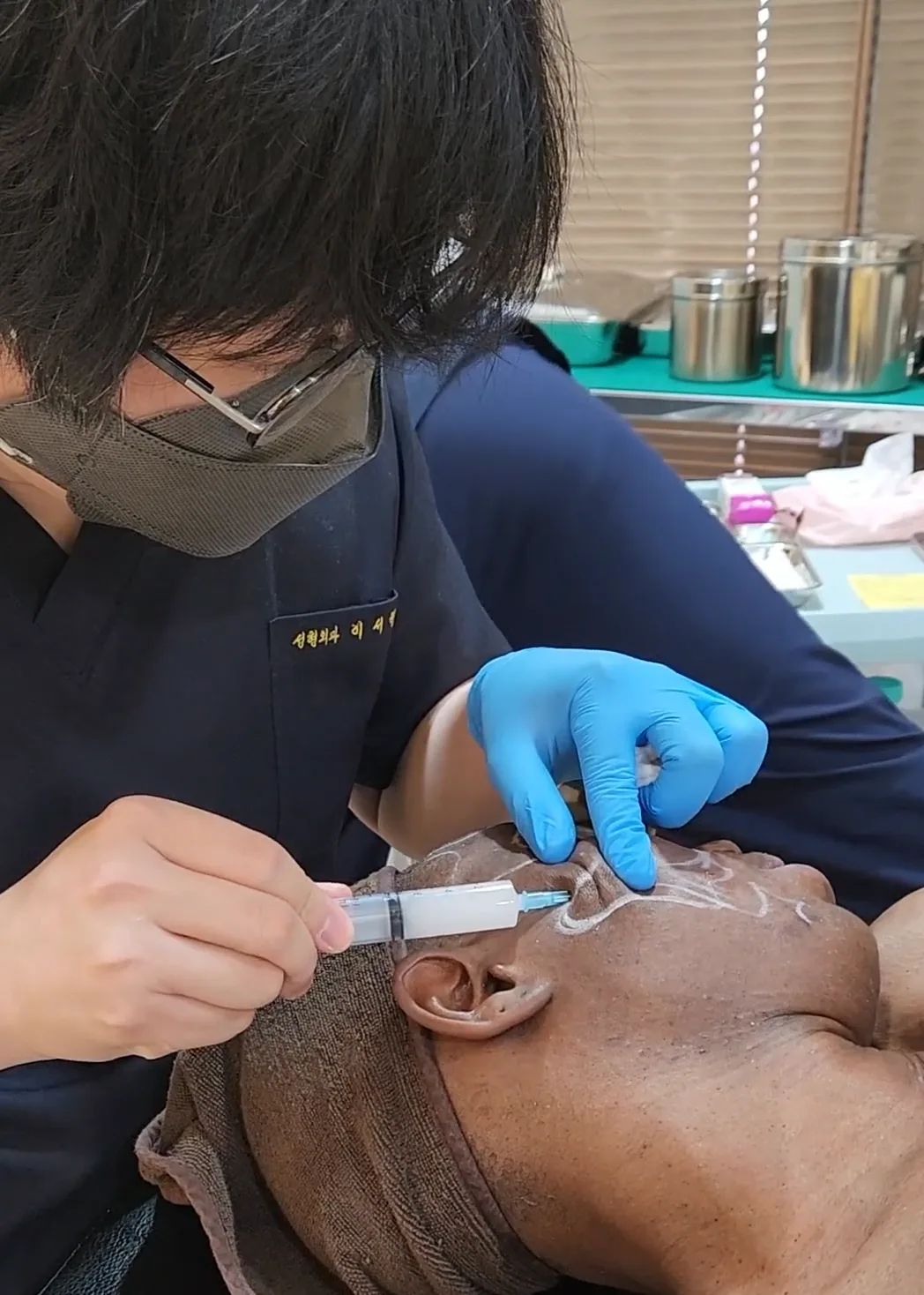 Detailed plastic surgery procedure at LV Plastic Surgery